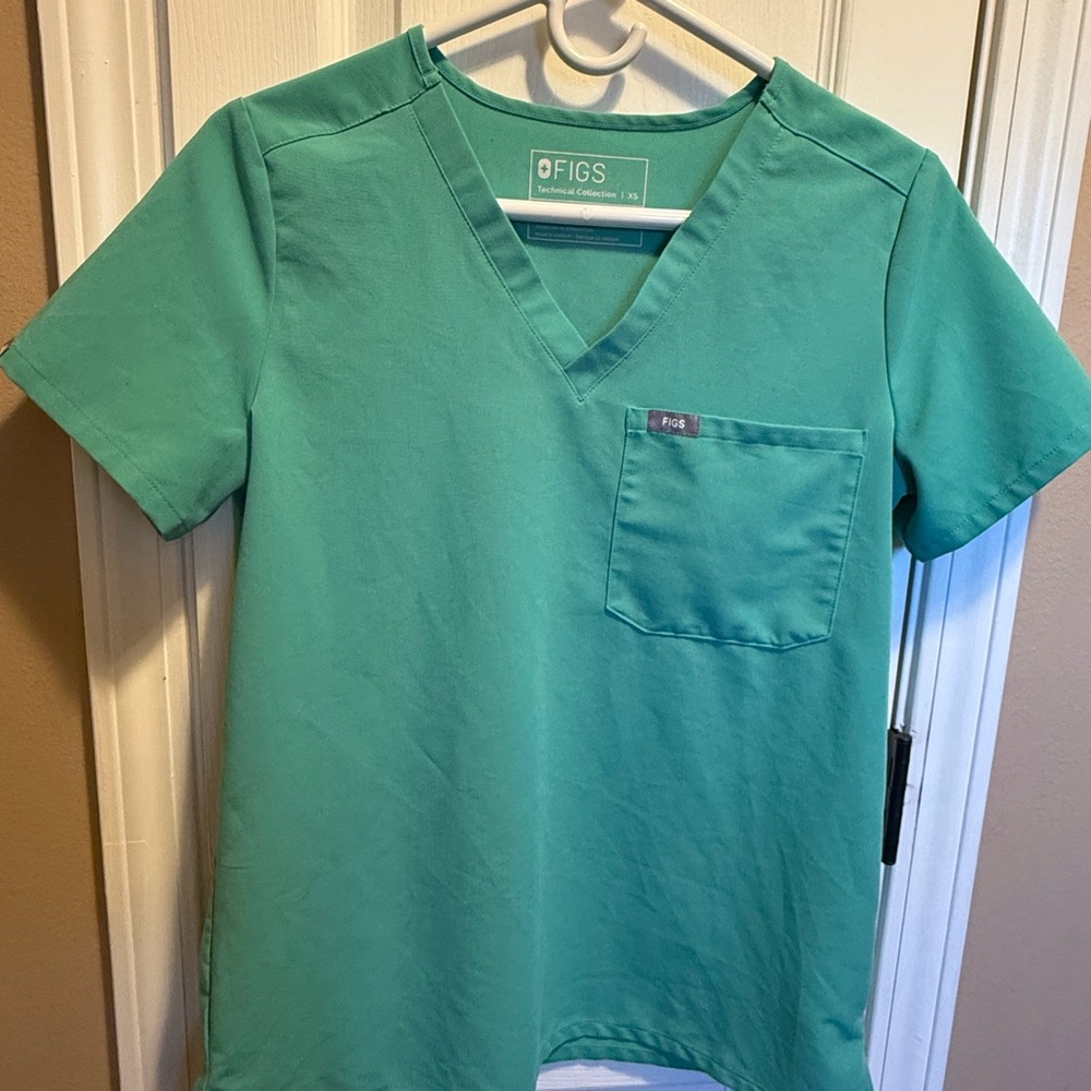 Figs Teal Technical Scrub Top - image 1